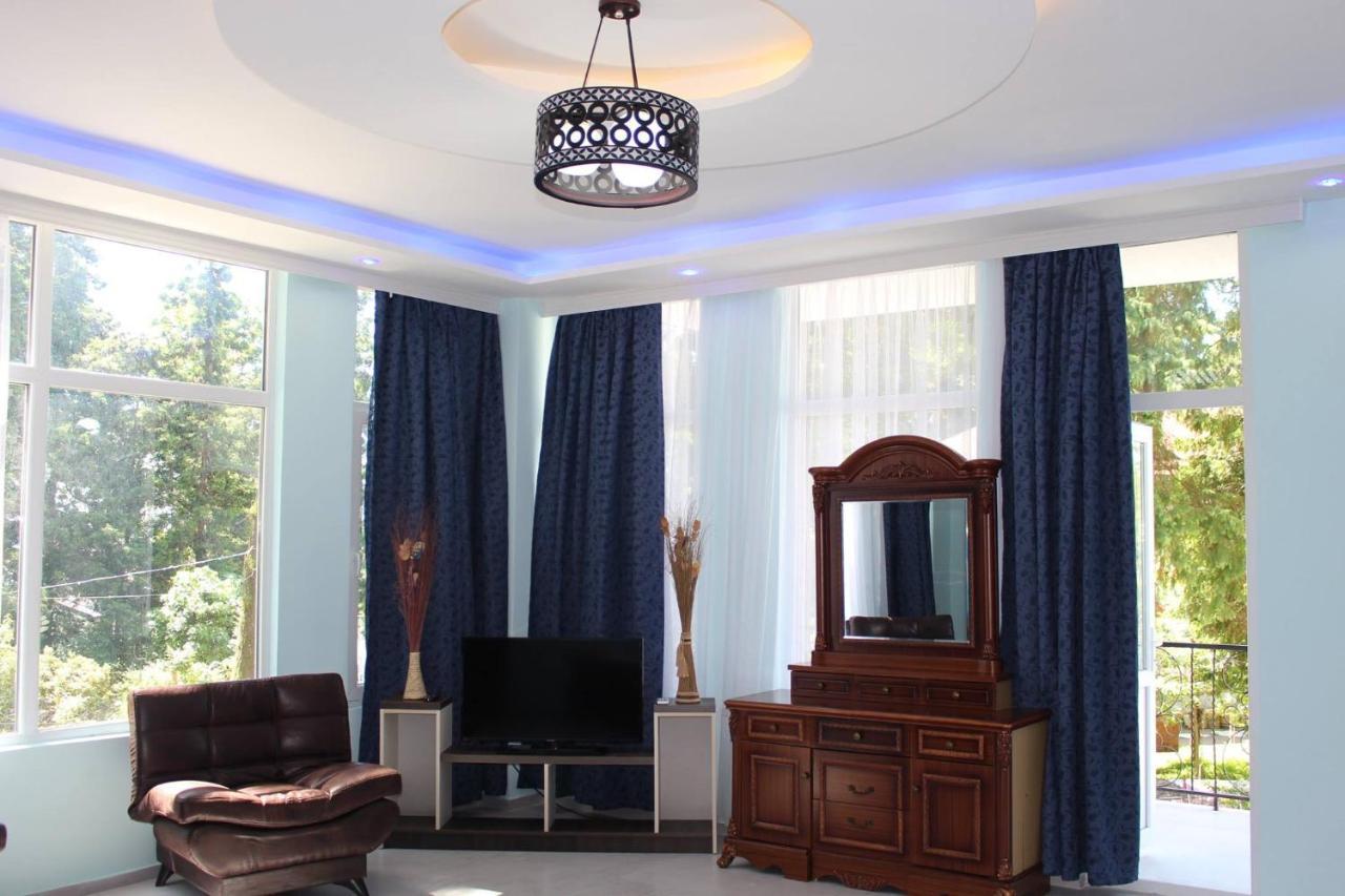 מחינג'אורי Hotel Nine Brothers מראה חיצוני תמונה