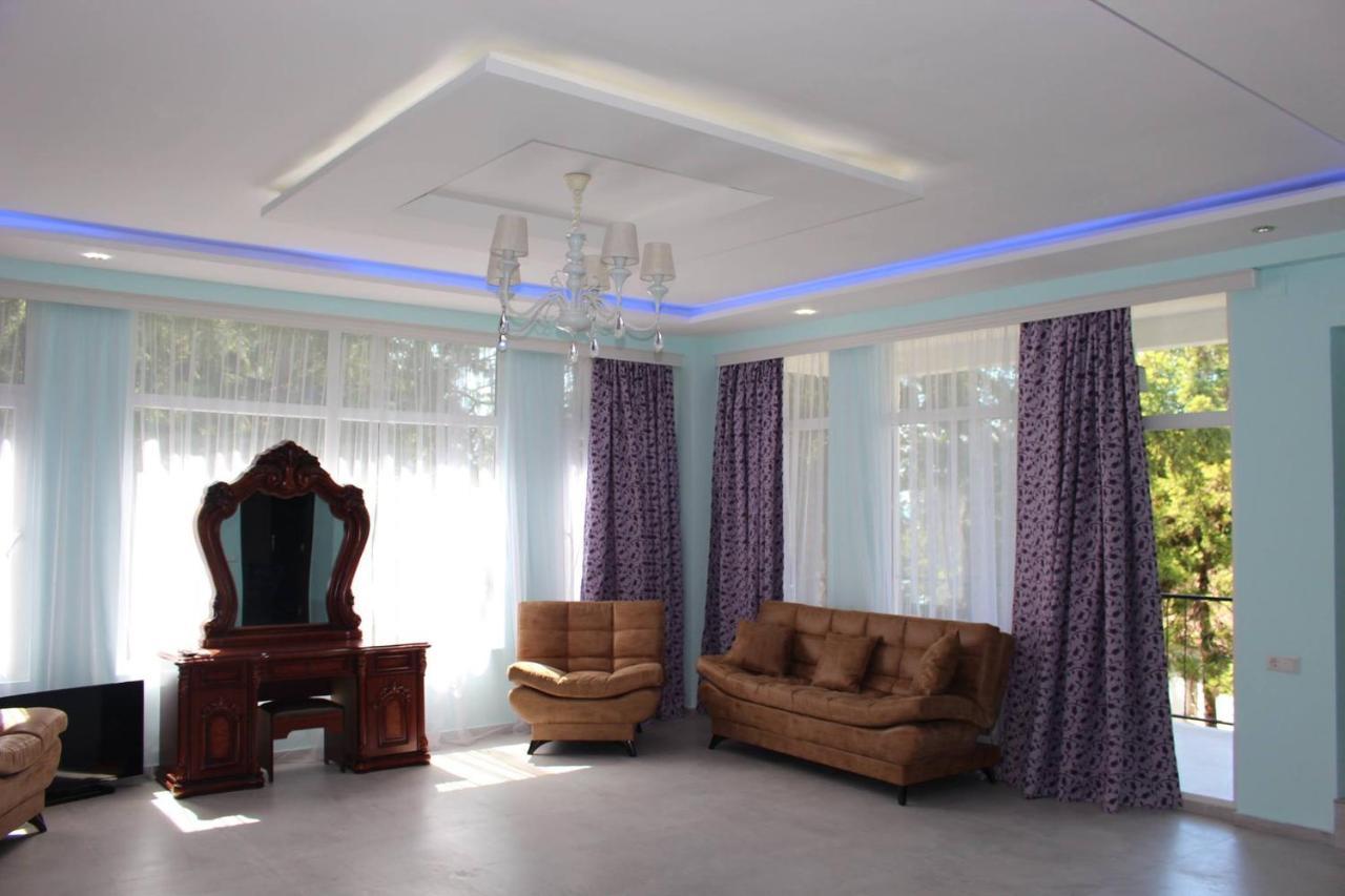 מחינג'אורי Hotel Nine Brothers מראה חיצוני תמונה