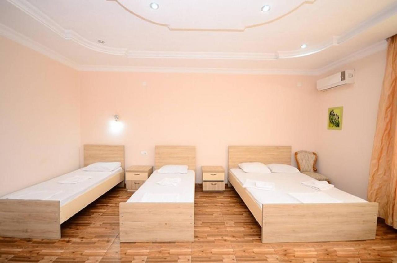 מחינג'אורי Hotel Nine Brothers מראה חיצוני תמונה